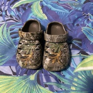 Kids Camouflage Adventure Slippers